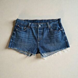 Levi’s 501 Denim Button Fly Cut Off Shorts 35”x2.5”  Women’s Size 30 100% Cotton